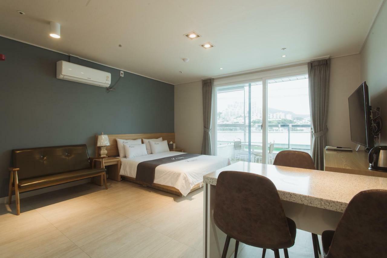 Lium Spa Hostel Йосу Екстериор снимка