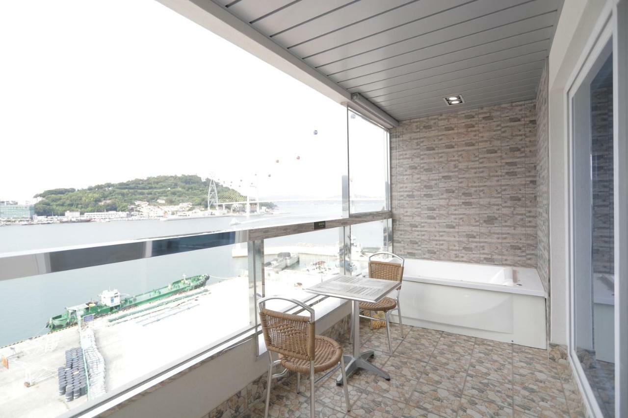 Lium Spa Hostel Йосу Екстериор снимка