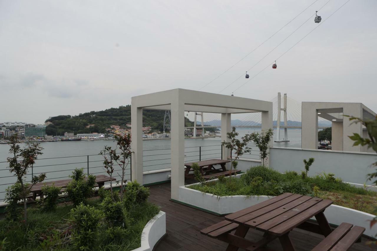 Lium Spa Hostel Йосу Екстериор снимка
